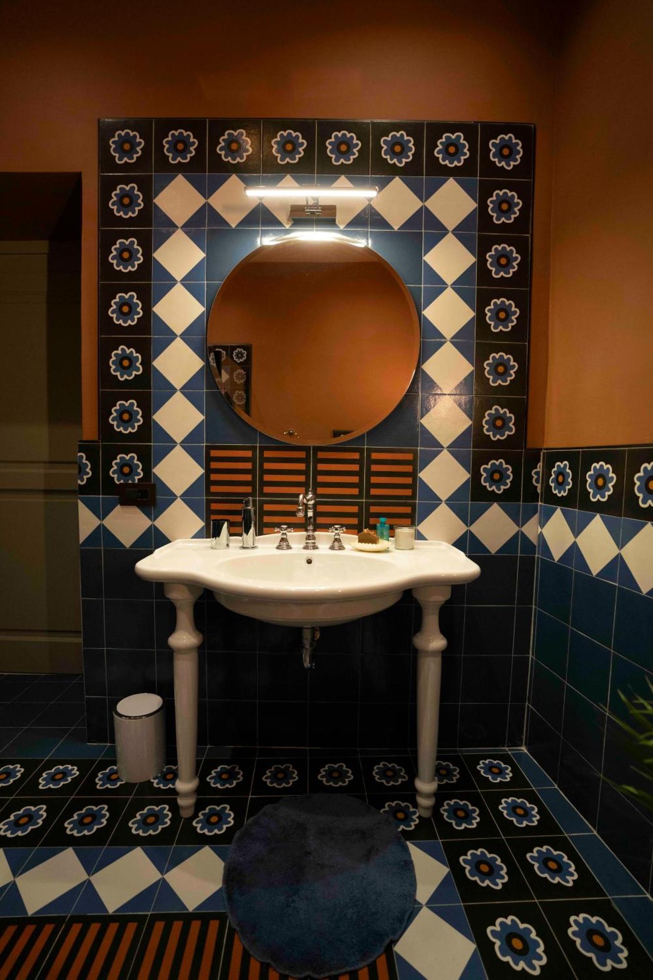 Palazzo Carafa Santangelo Bed & Breakfast เนเปิลส์ ภายนอก รูปภาพ